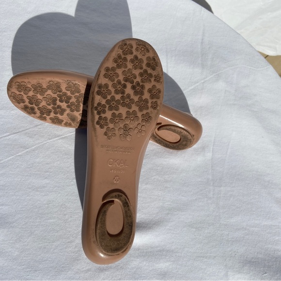 Oka B glossy chai color ballet flats with silver disc detail - Picture 7 of 9